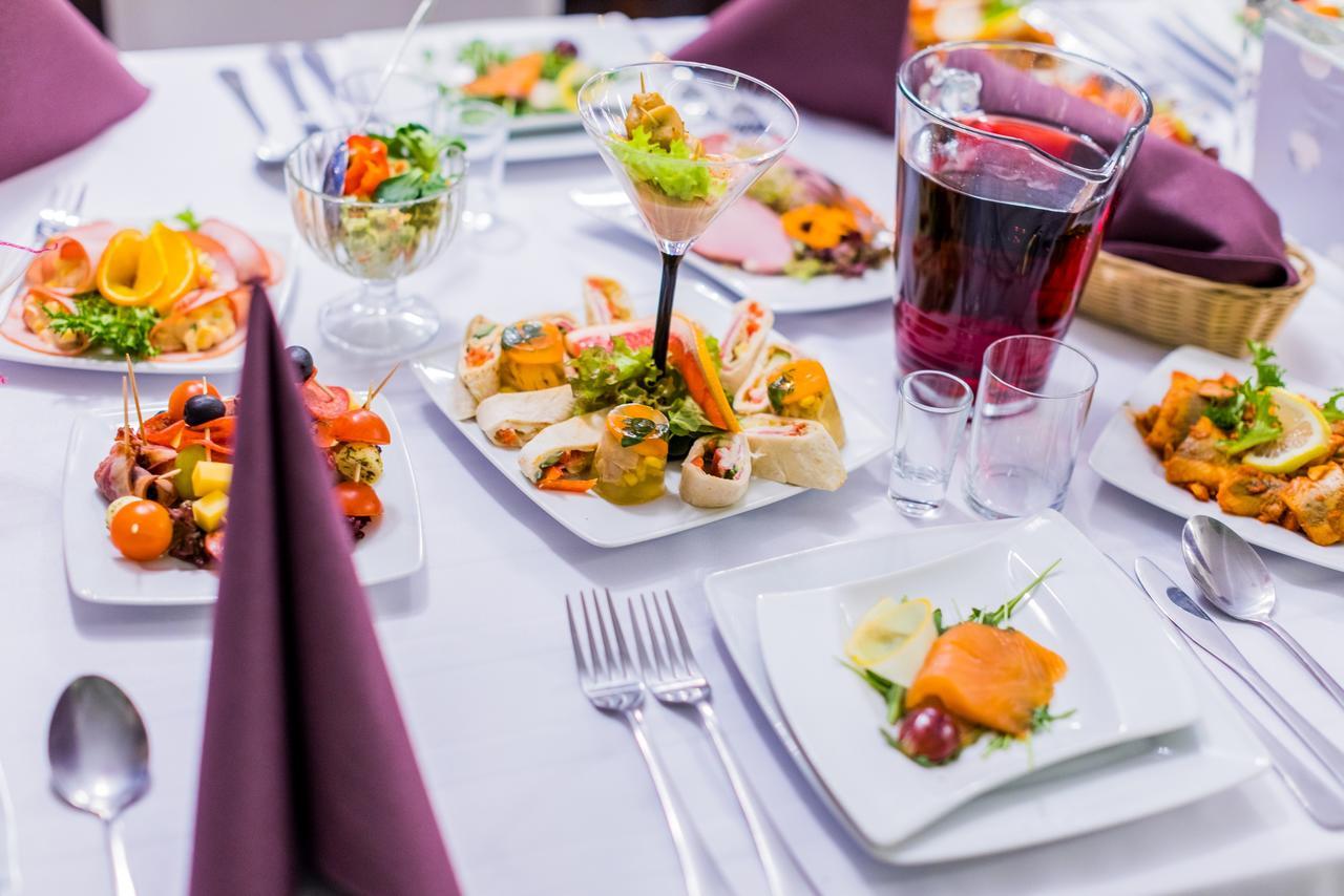 לובאן Hotel Restauracja Teczowa מראה חיצוני תמונה